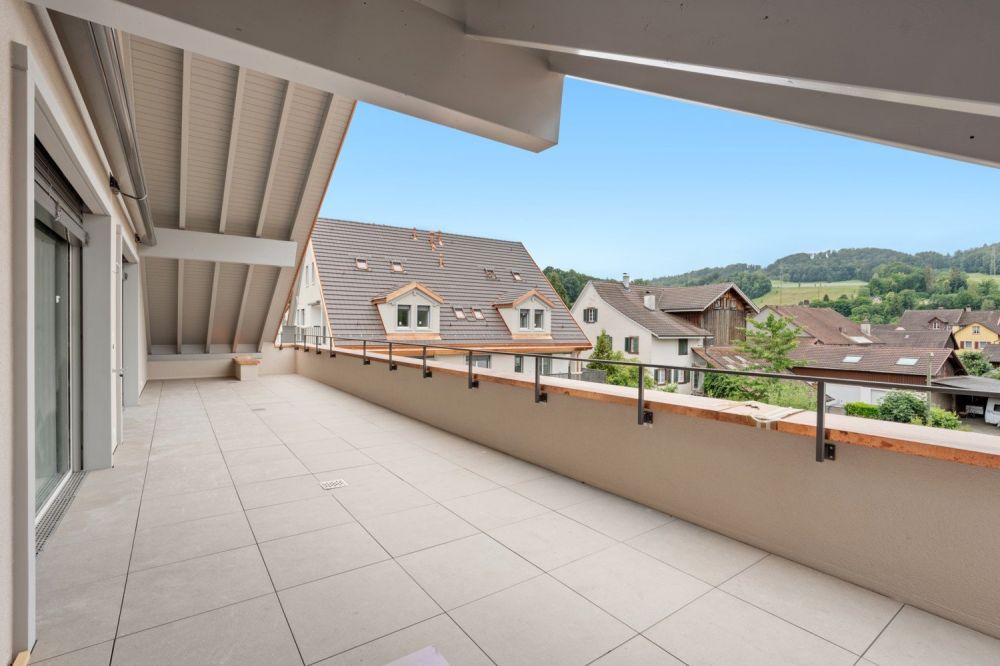 Erstbezug: exklusive Attika-Wohnung mit riesigem Balkon und Cheminée - Bild 13