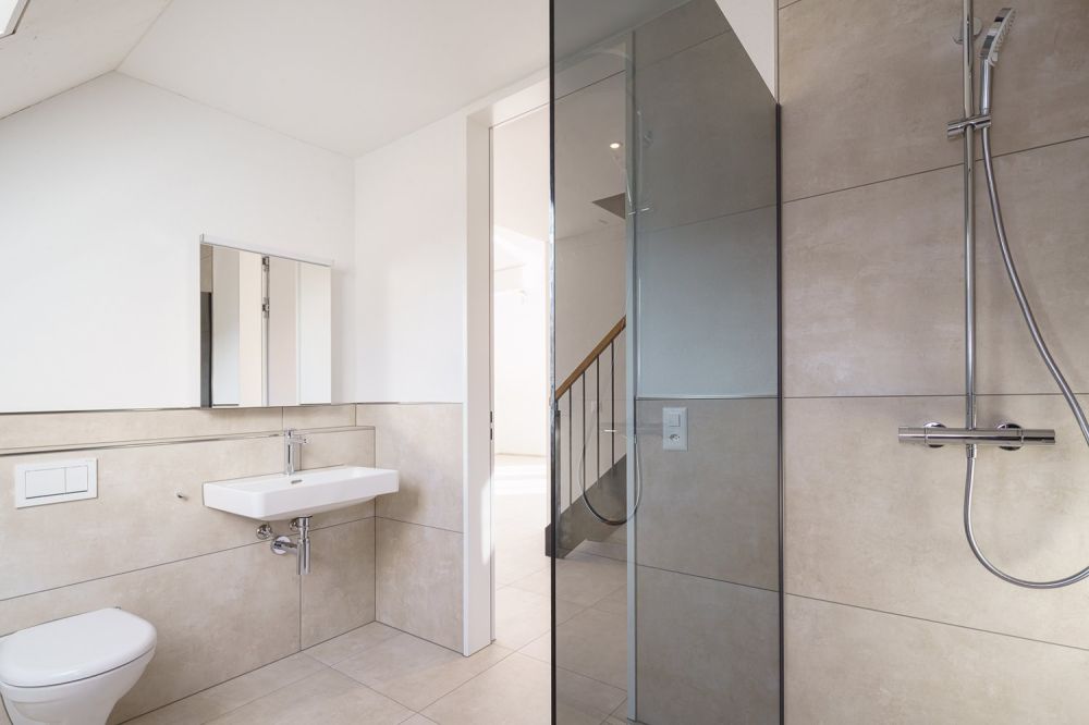 Moderne 4-Zimmer-Dachwohnung an ruhiger Lage - Bild 10