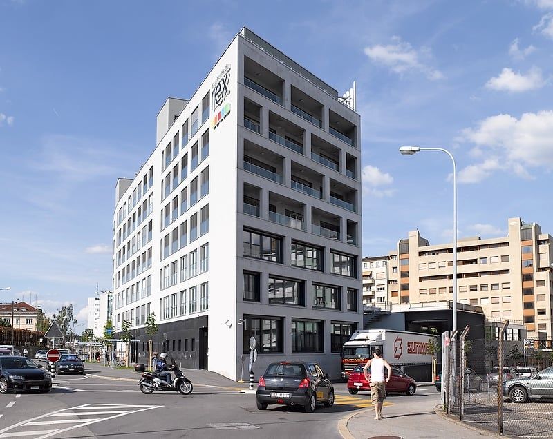 Logement moderne à 2 pas de la gare ! - Aussenansicht