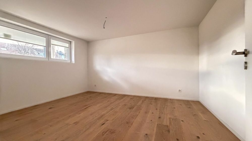 Kernsanierte 2.5 Zimmer WHG im Erstbezug - Bild 4