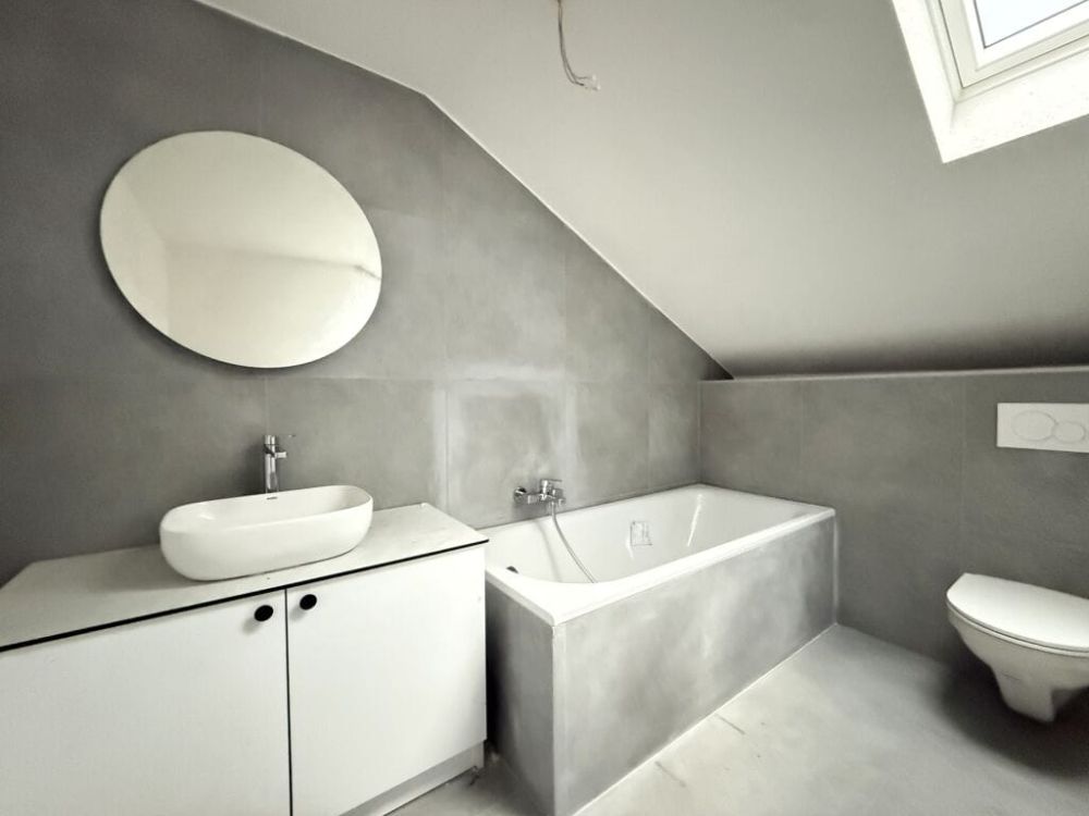 Frisch sanierte 2.5-Zi.-Dachwohnung mit Stil in Grenchen - Bild 5