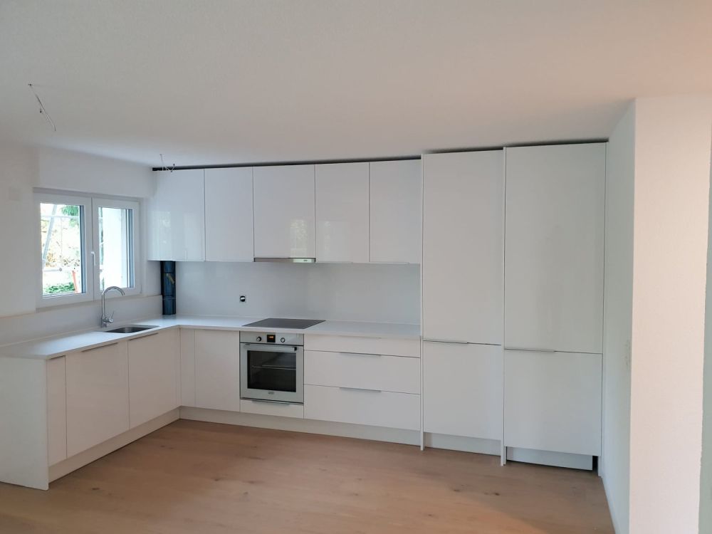 Top moderne 3.5 Zimmer Wohnung an top Lage - Bild 2