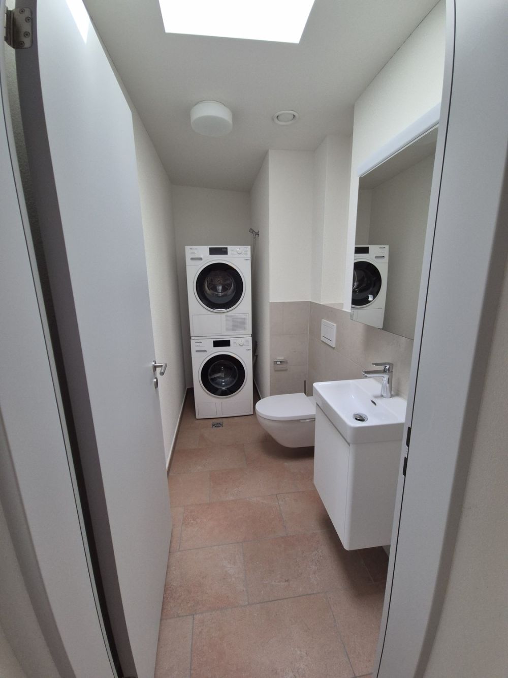 Exklusive Neubau 3.5 Zimmer Attikawohnung mit 2 Balkonen - Bild 6