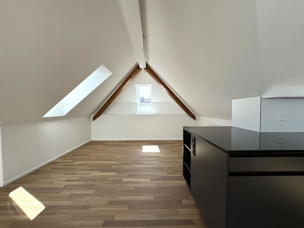 Neubauwohnung am Eigerplatz gesucht? - Wohnzimmer