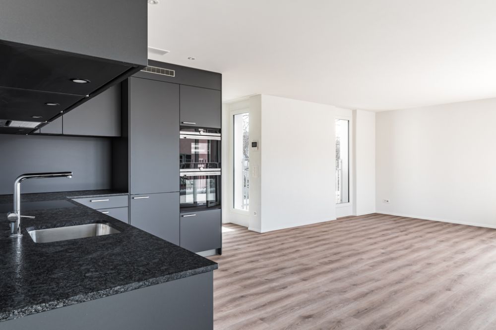 Moderne 3.5-Zimmer-Attikawohnung mit grosszügiger Terrasse - Küche