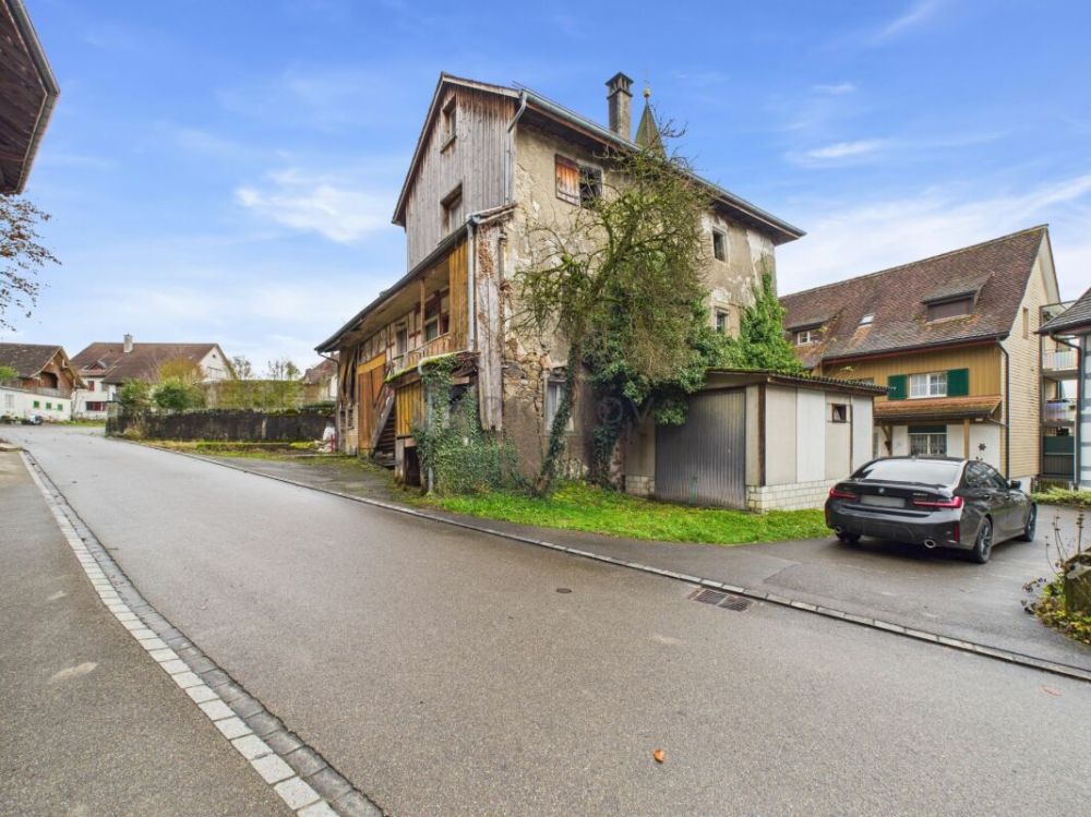 Charmantes Bauernhaus mit vielseitigen Möglichkeiten - Bild 5