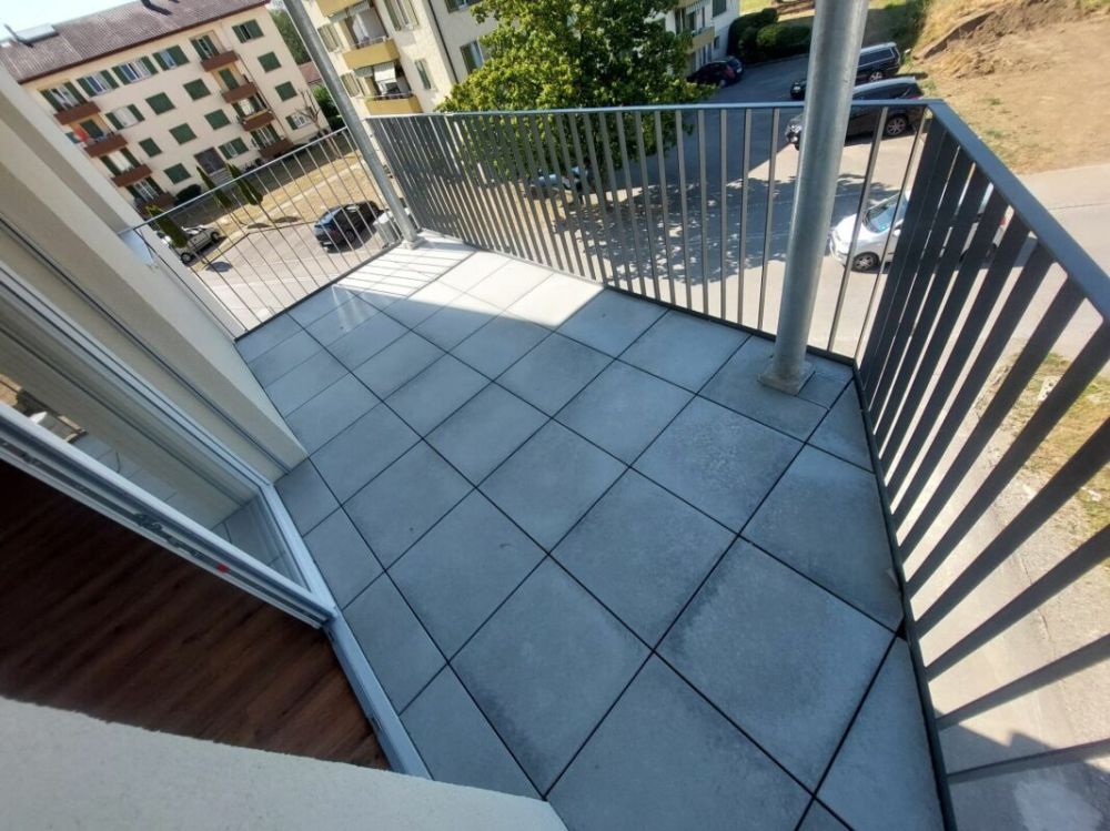 Stilvolle 2.5-Zimmer-Neubauwohnung mit 60 m² und sonnigem Balkon - Bild 5