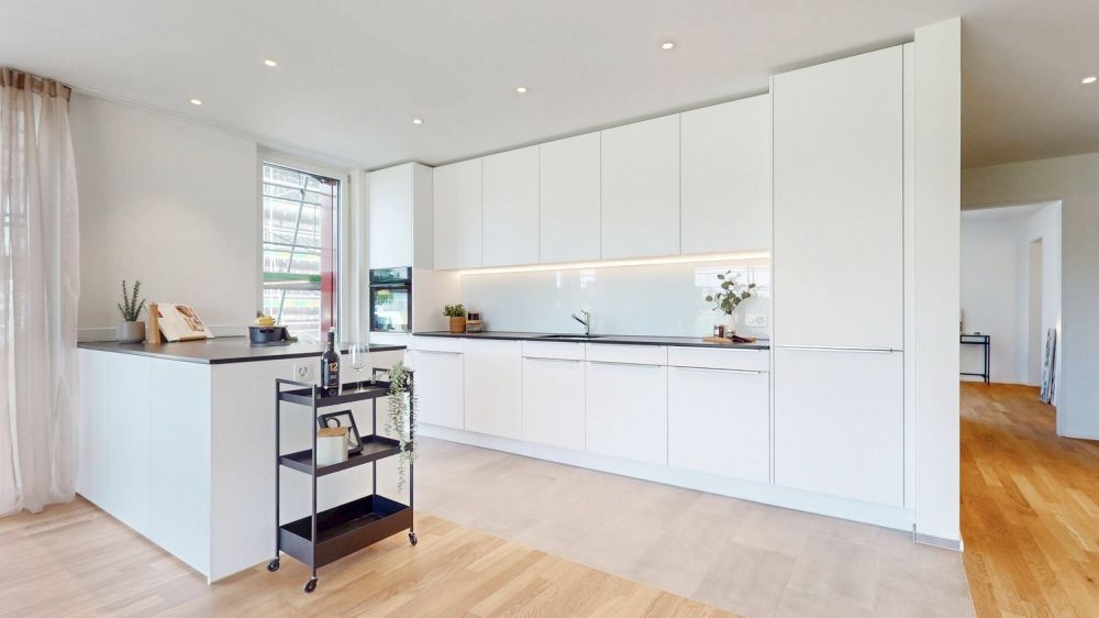 Neu & Zentral - grosse 1.5-Zimmerwohnung mit Gartensitzplatz - Küche (3.5-Zimmer-Musterwohnung)