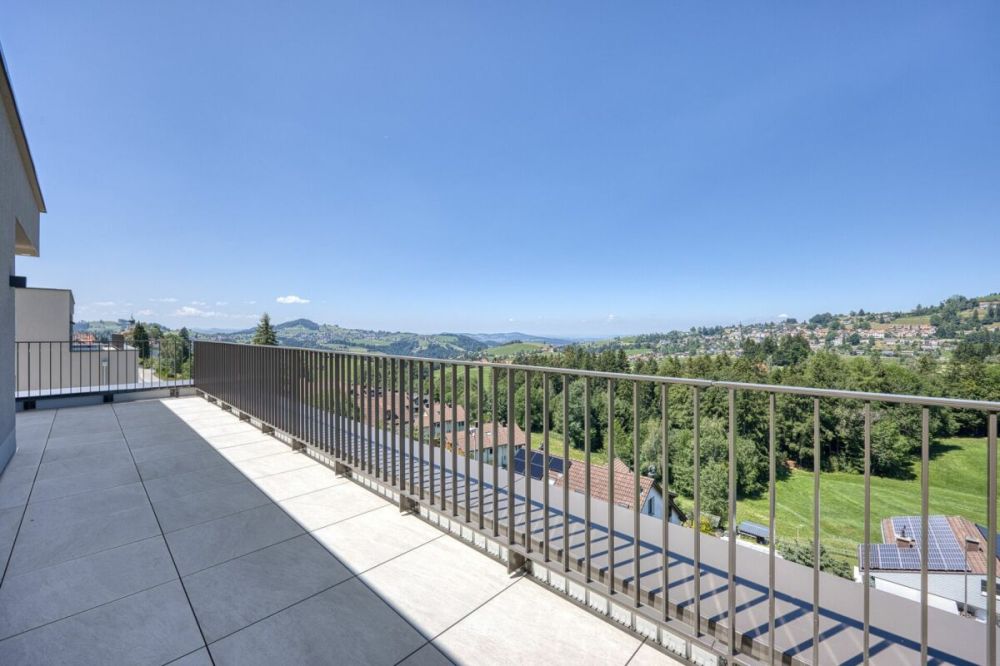 NEUBAU - Exklusive 4.5-Zimmer-Attikawohnung mit grosszügiger Terrasse und wunderschöner Aussicht - Bild 1