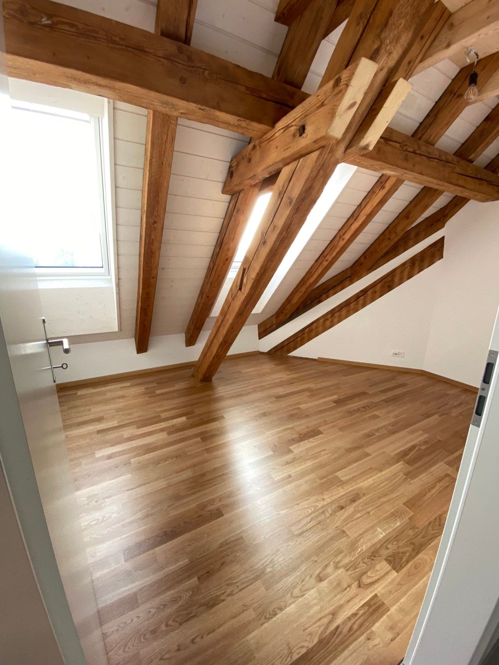 Exklusive Dachwohnung mit viel Charme - Erstvermietung - Zimmer