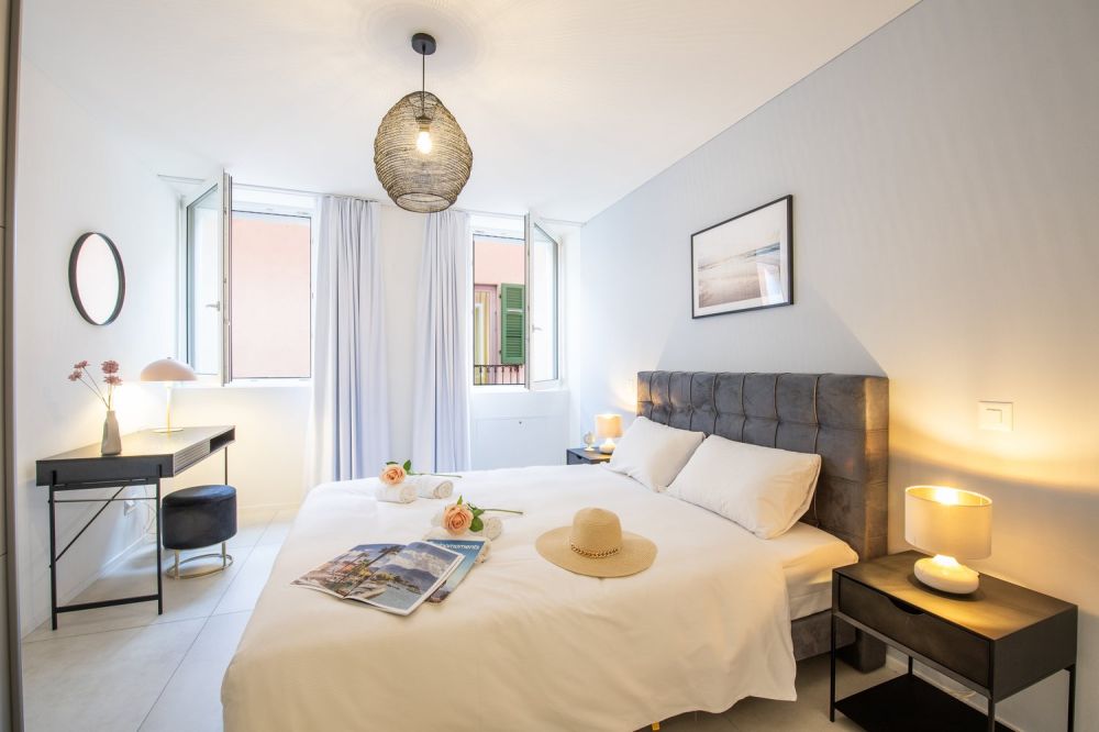 Central Apartment in Ascona Medium Term Flexible contract - Bild 1