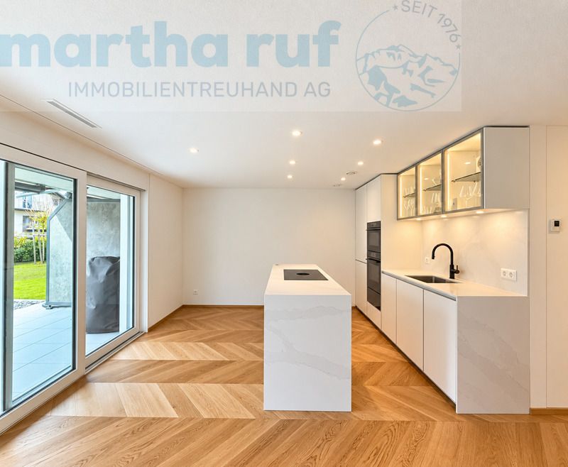 Exklusive 3.5- Zimmer Wohnung mit Garten Modern und hochwertig - Bild 3