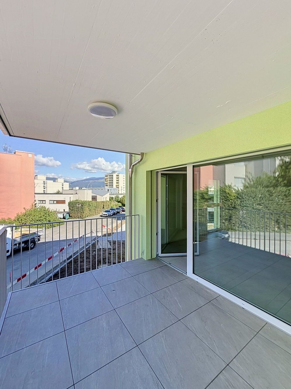 Superbe appartement neuf de 3.5 pièces à Yverdon-les-Bains - Balcon