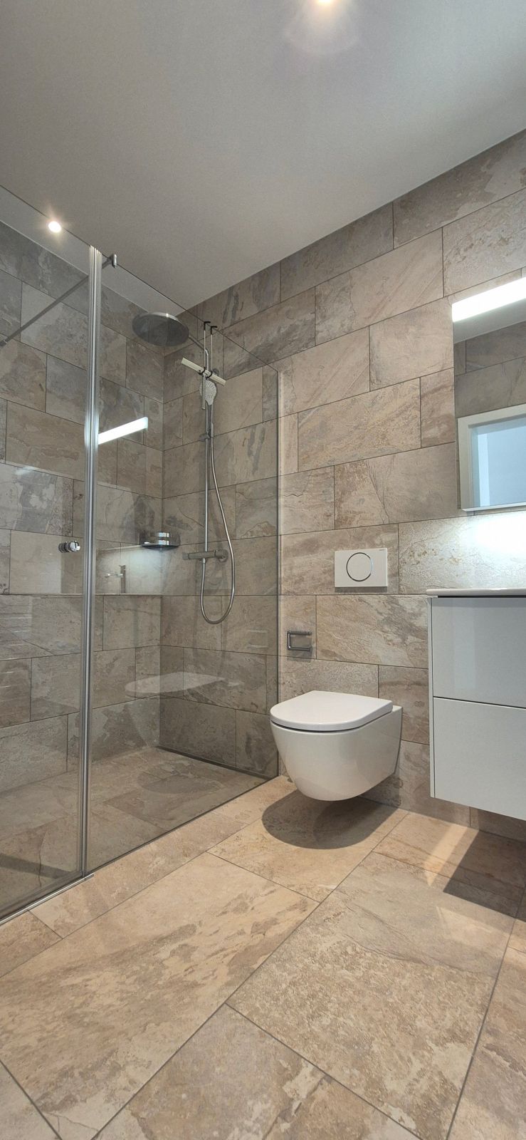 5.5-Zimmerwohnung im Eigentumsstandard -Neubau - Bild 3