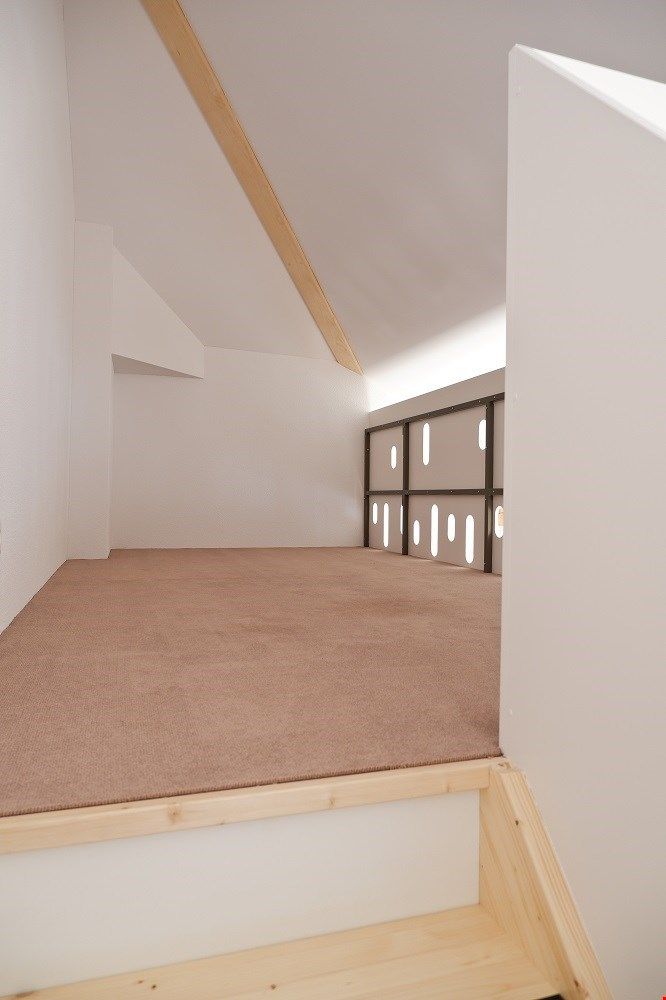Traumhafte, helle Dachwohnung mit Galerie! - Bild 5