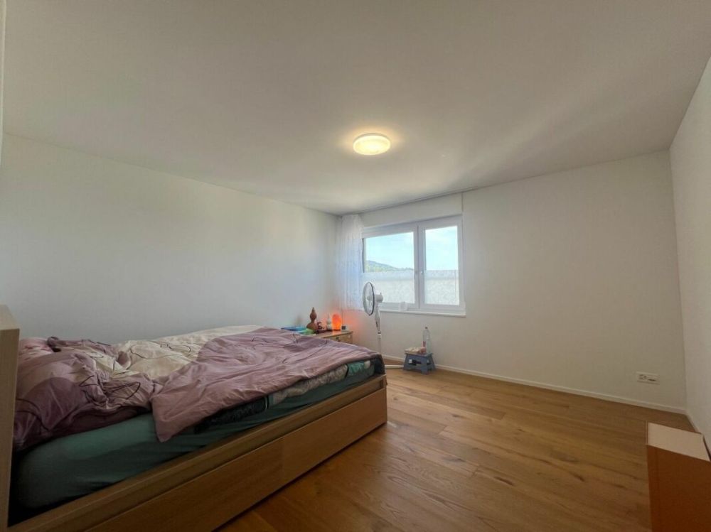 Moderne Wohnung mit Seesicht über den Dächern von Rorschacherberg - Bild 8