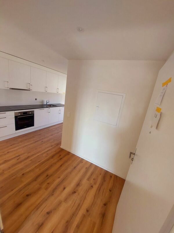 Moderne 1.5-Zimmer-Neubauwohnung mit grosszügigem Balkon - Erstbezug - Bild 8