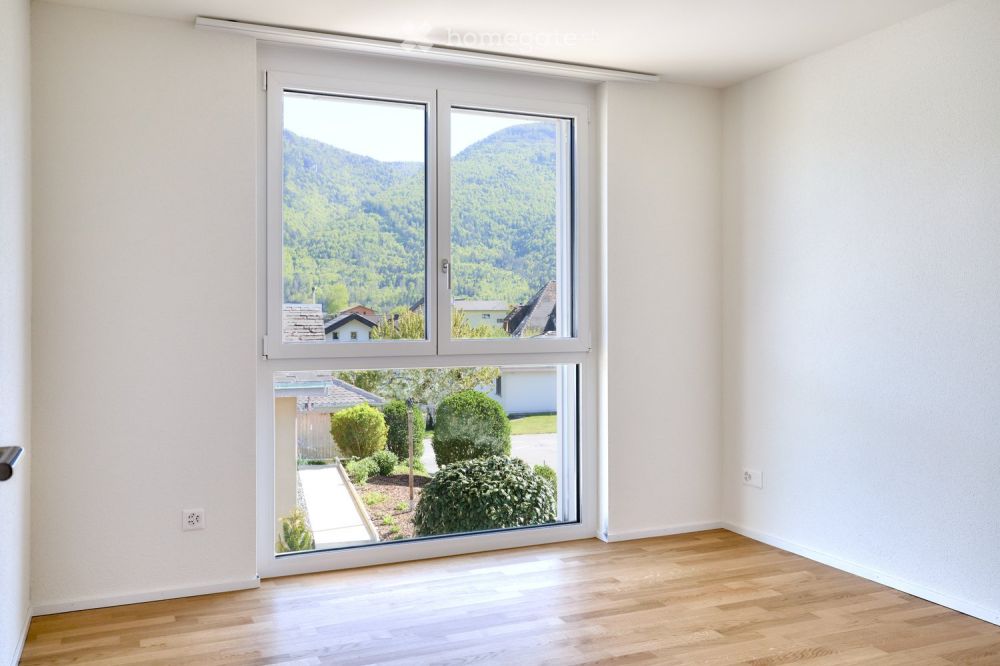 4,5 Zimmer Neubauwohnung mit unverbaubarem Ausblick ins Grüne, in den Naturpark Thal - Bild 9