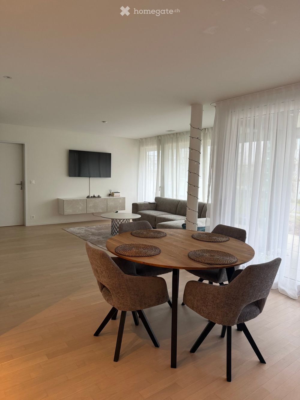 Charmante 2.5-Zimmer-Wohnung mit Garten - Bezug ab 01.04.2026 - Bild 1