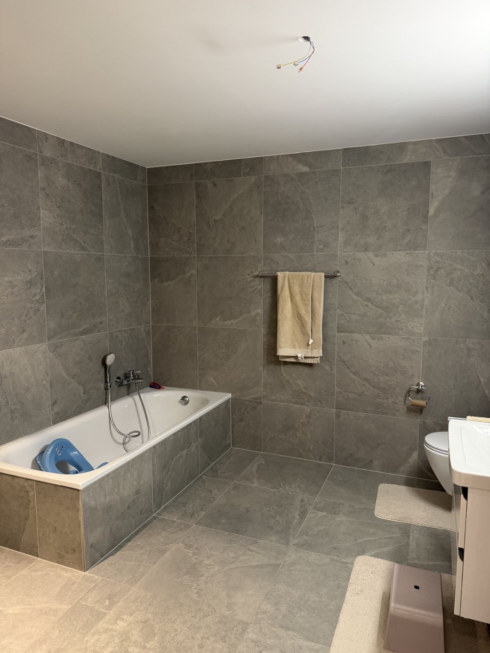 Neue 3.5-Zimmer-Wohnung in Näfels, Übernahme per sofort - Bild 7