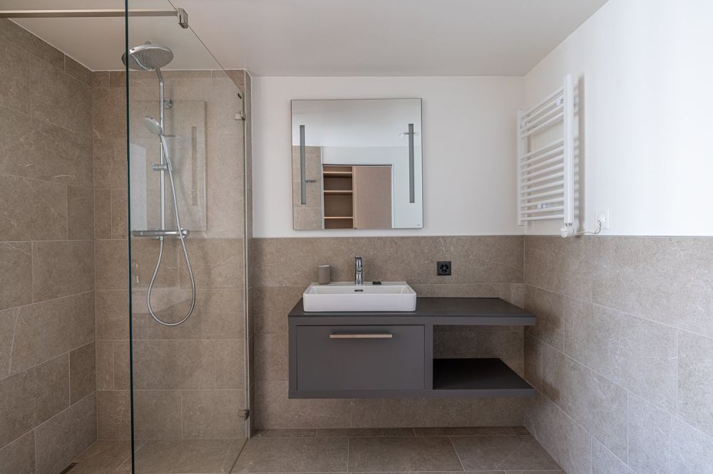 Moderne Ein-Zimmer-Wohnung – Brandneu und voll möbliert – Rue du Jura 13, Genf! - Bild 5