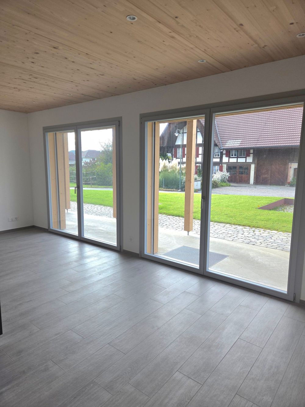 Moderne 3½-Zimmer-Neubau-Gartenwohnung in Siselen BE zu vermieten - Bild 3