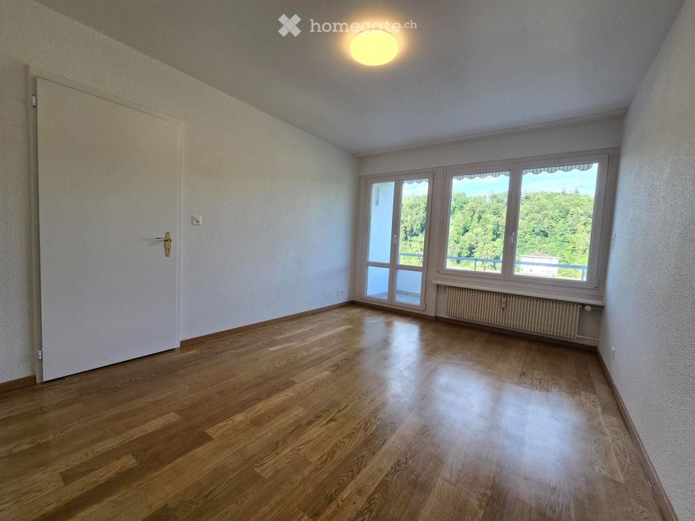 4.5-Zi-Wohnung an ruhiger Lage; Erstvermiet. nach Renovation - Bild 2