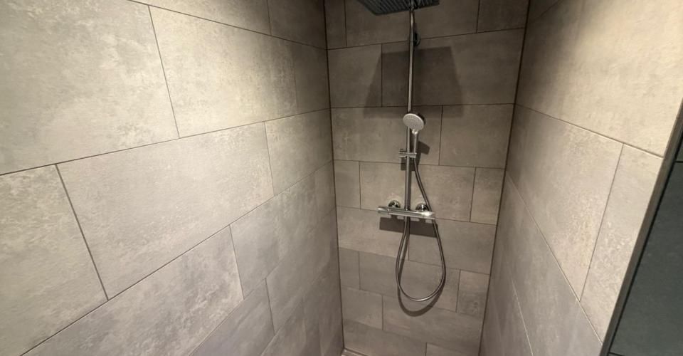 Magnifique triplex lumineux de 4.5 pièces avec terrasse à Porrentruy - Appartement 5 pièces - image - 8