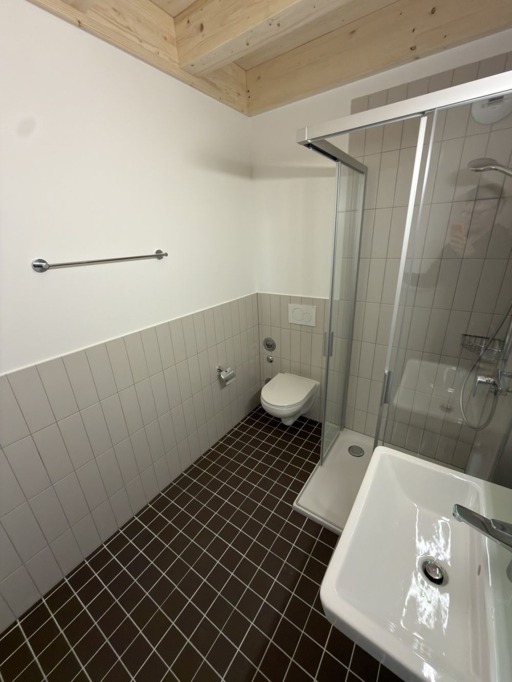 2.5 pièces lumineux avec jardin + loggia  Route de la Gare 93, 1470 Estavayer-le-Lac - Bild 12