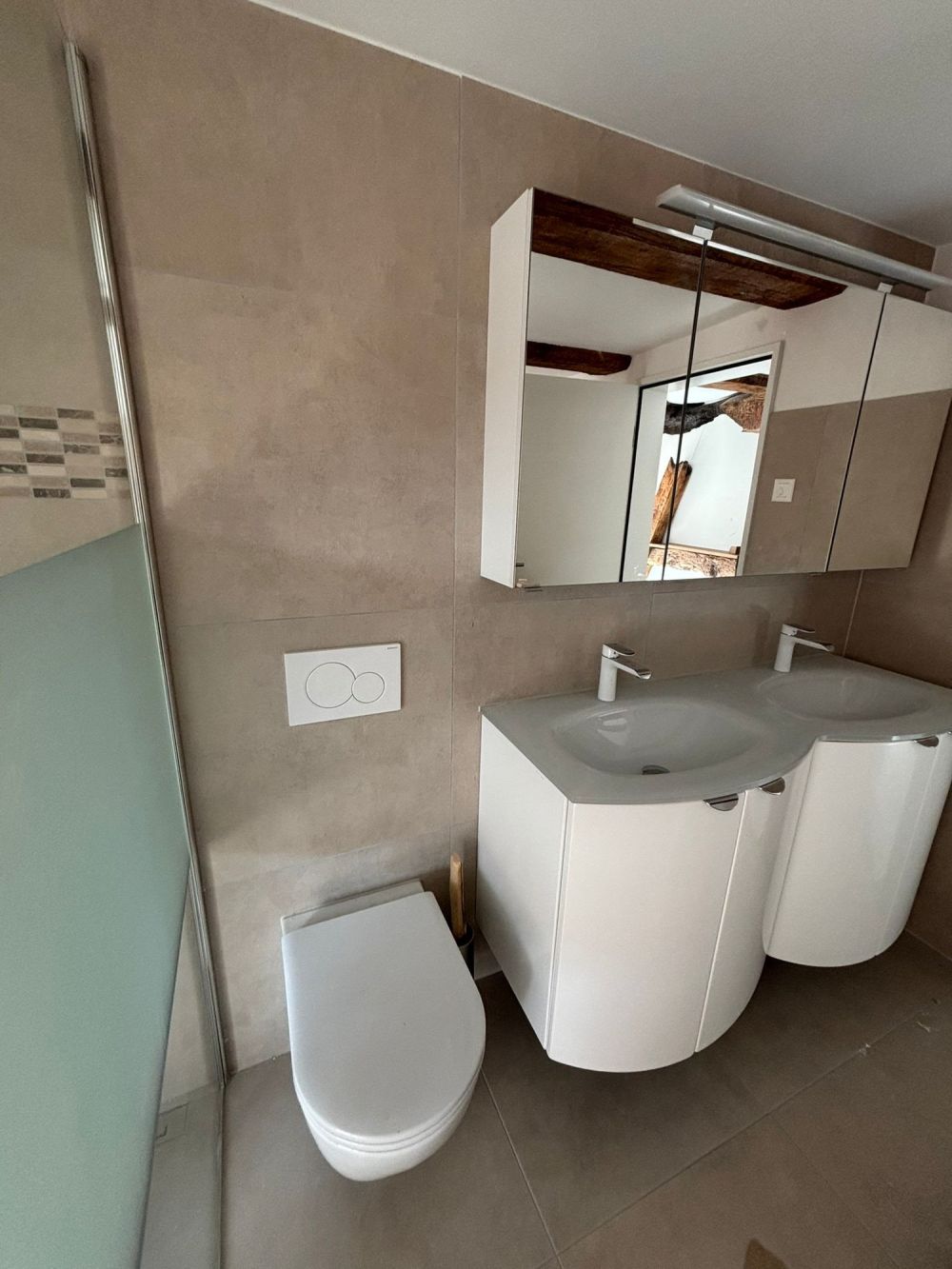 Wunderschöne Maisonettewohnung/Hausteil mit grosszügigem Garten - Bild 7