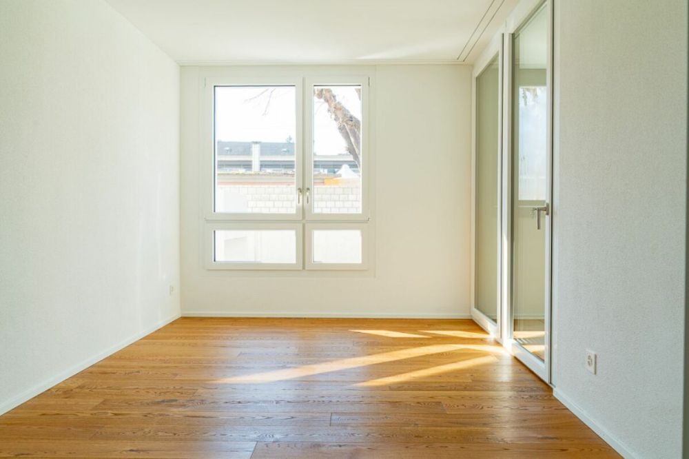 Erstvermietung - Attraktive 3 1/2-Zimmer-Gartenwohnung mit Loggia und Einstellplatz im Zentrum von Sissach - Bild 4