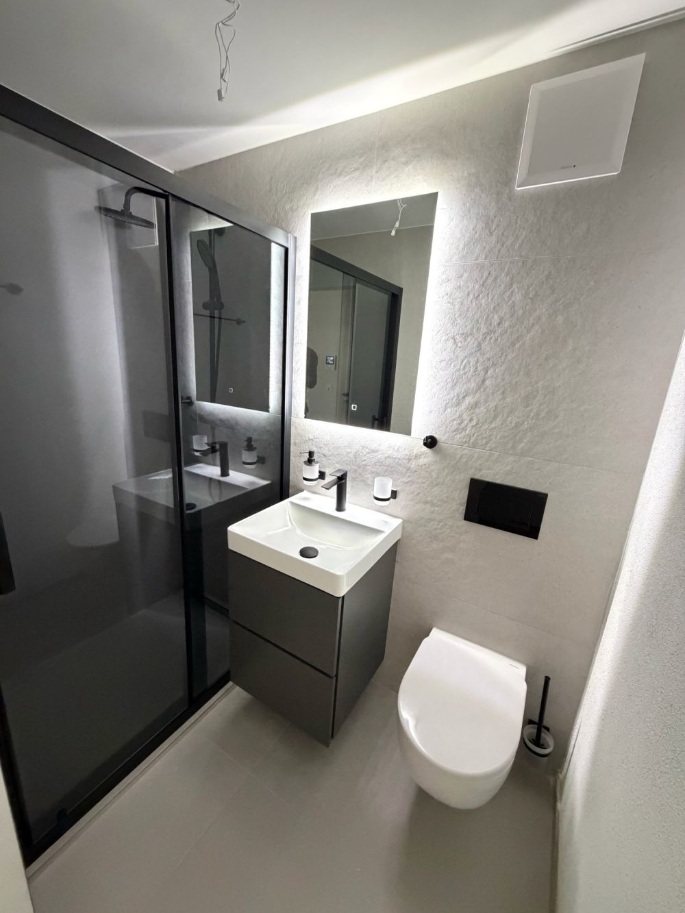 ERSTVERMIETUNG: Wunderschöne 2.5 Zimmerwohnung an toller Lage - Bild 6