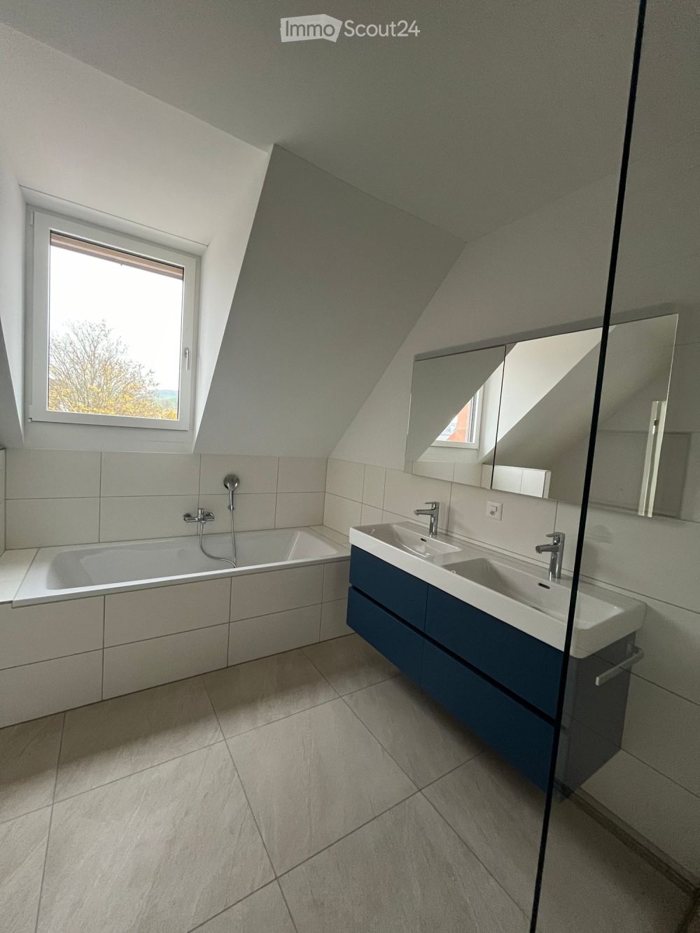 Hauswarts-Wohnung im Eigentumsstandard - Bild 8