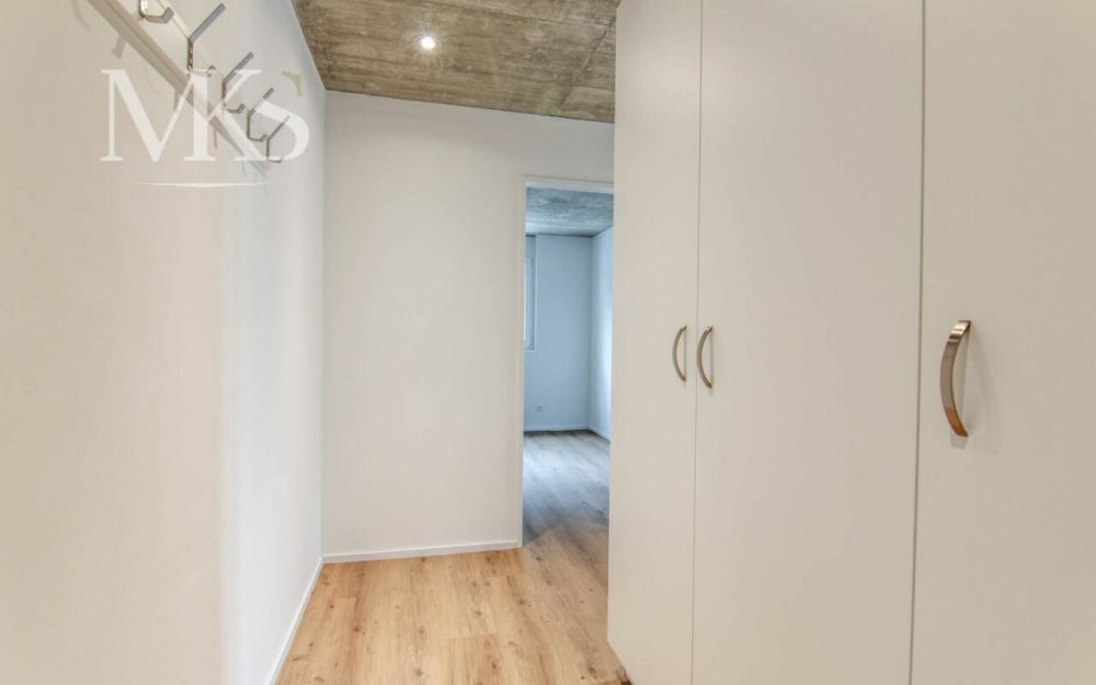 Grosszügige 3.5 Zimmer Wohnung in Visp - Eingangsbereich