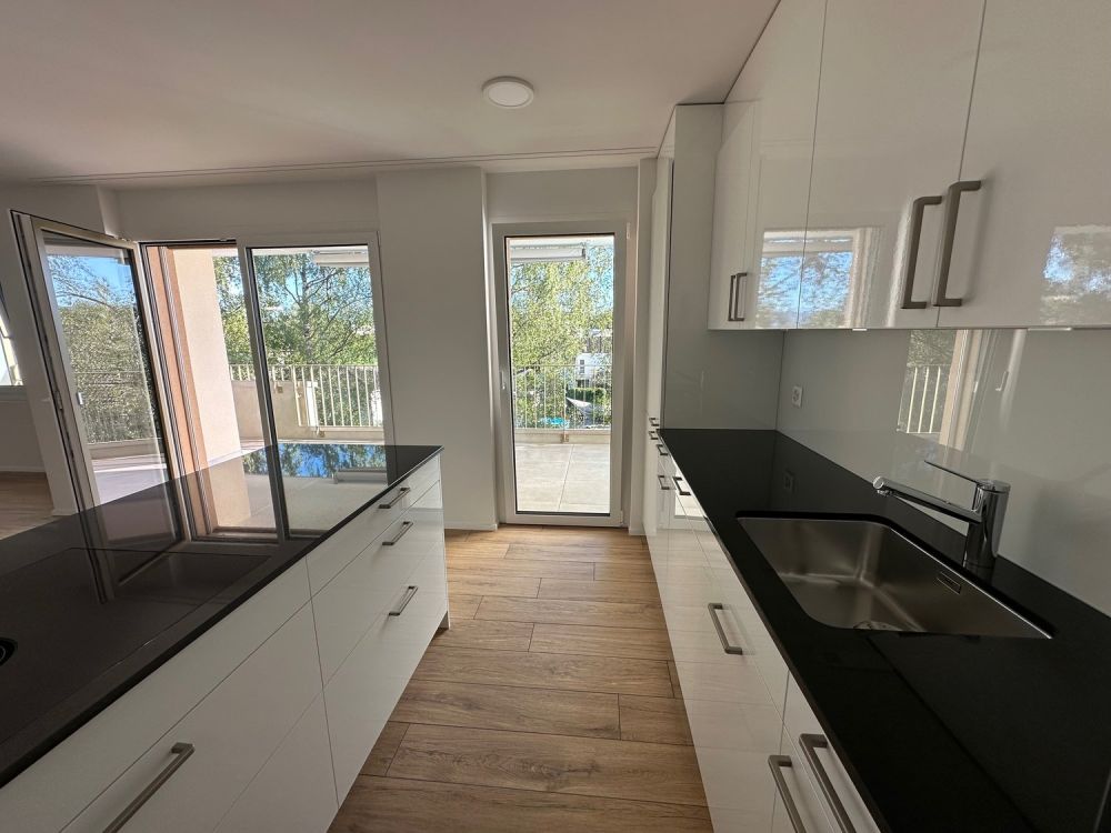 Lichtdurchflutete Neubauwohnung mit Blick ins Grüne - Bild 4