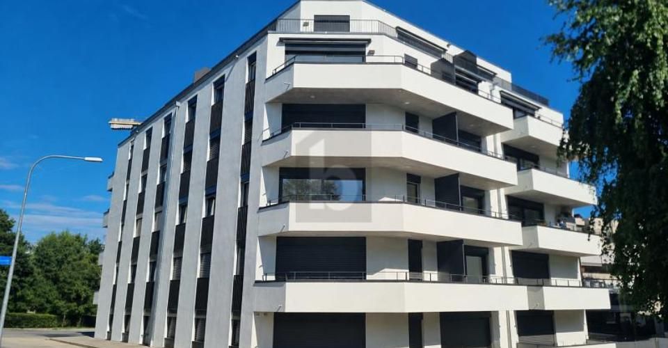 CONFORT MODERNE DANS UN EMPLACEMENT IDÉAL - Appartement 2 pièces - image - 1