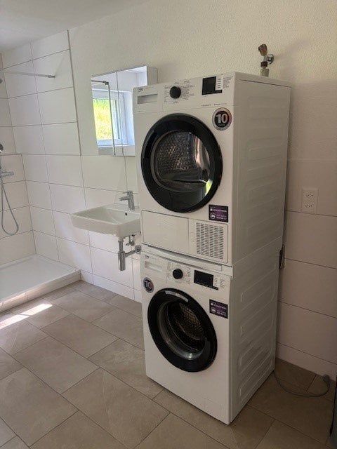 Neue, attraktive, naturnahe Wohnung per sofort zu vermieten - Bild 5