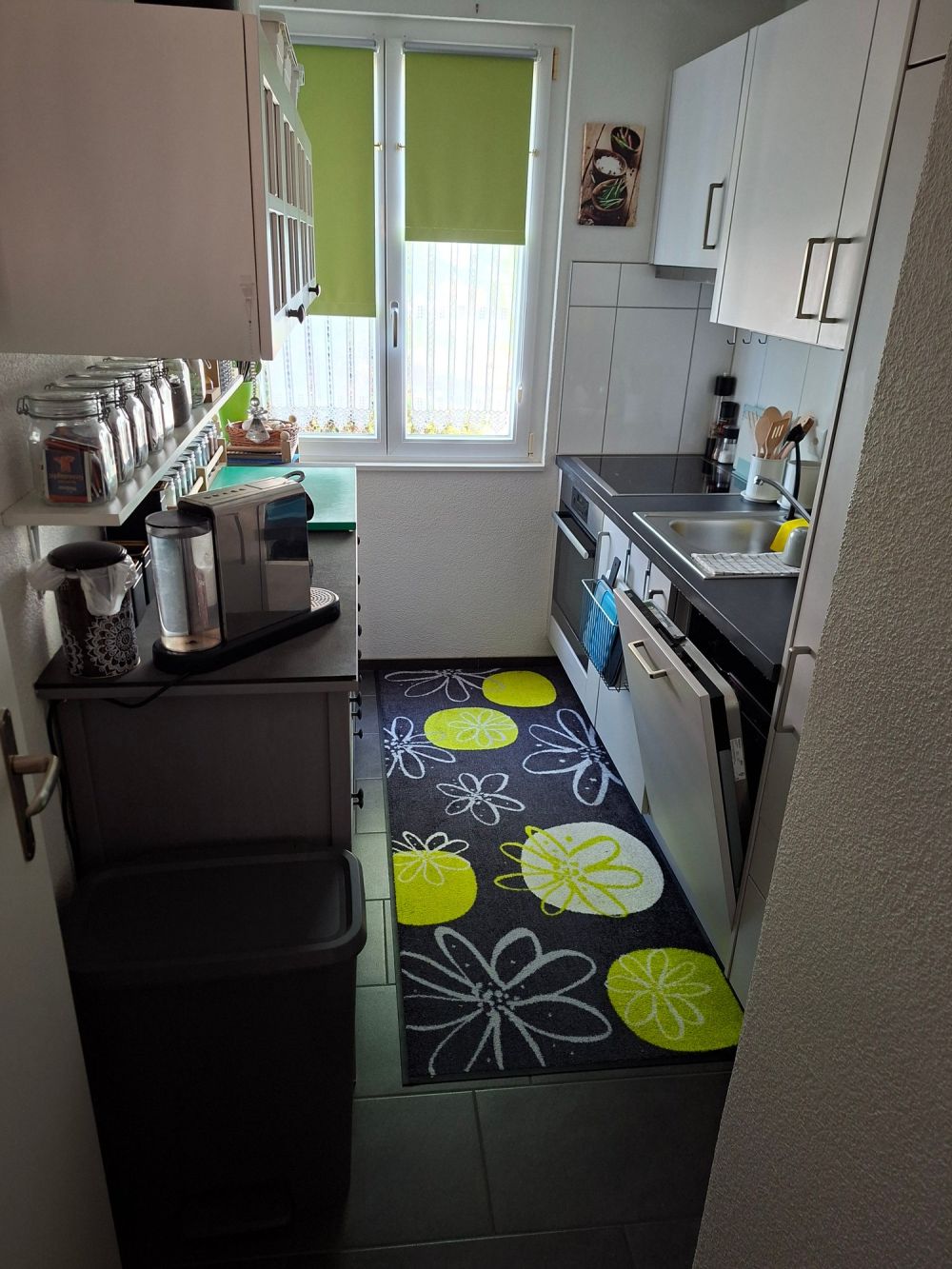 Total sanierte 3.5 Zimmerwohnung an zentraler Lage - Bild 6