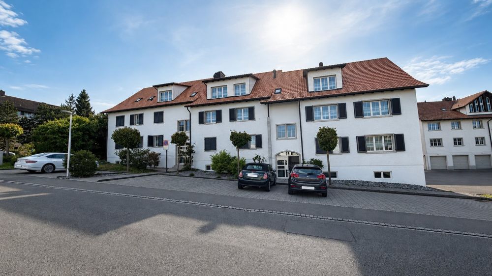Erstbezug nach hochwertiger Totalsanierung – Moderne Wohnungen an attraktiver Lage in Kreuzlingen - Bild 1