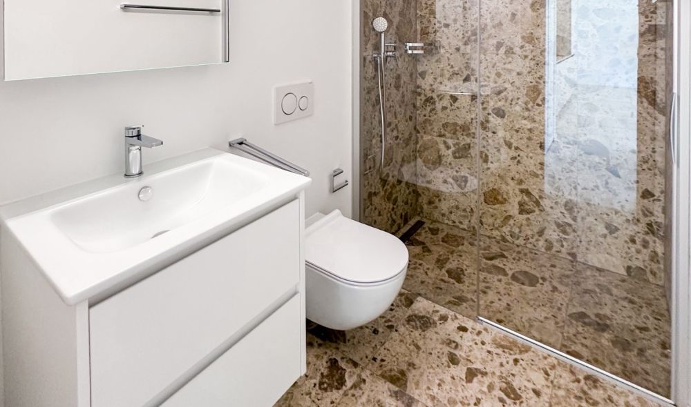 ELEGANTE 2.5 LOCALI CON GIARDINO A LUMINO (TI) - Bild 8