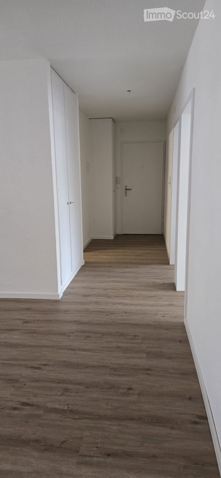 Renovierte 3 ½ Zimmer Wohnung in 3604 Thun per sofort oder nach Vereinbarung zu vermieten. - Bild 3