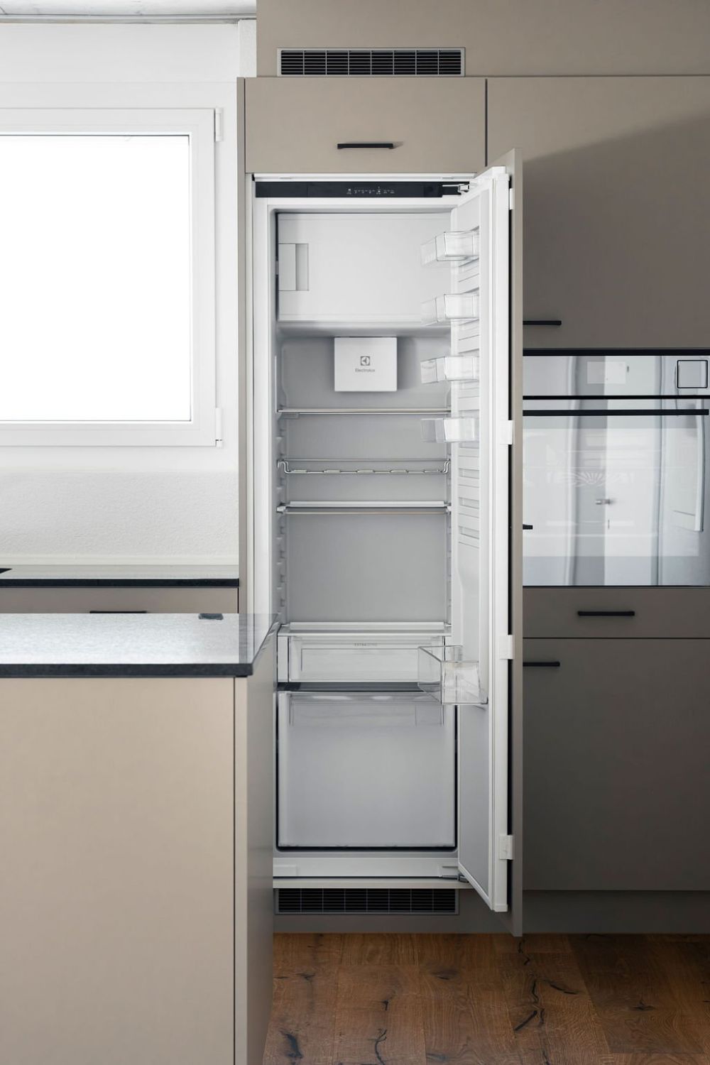 Moderne 4.5-Zimmer-Neubau-Wohnung mit Balkon in Bäriswil - Bild 4