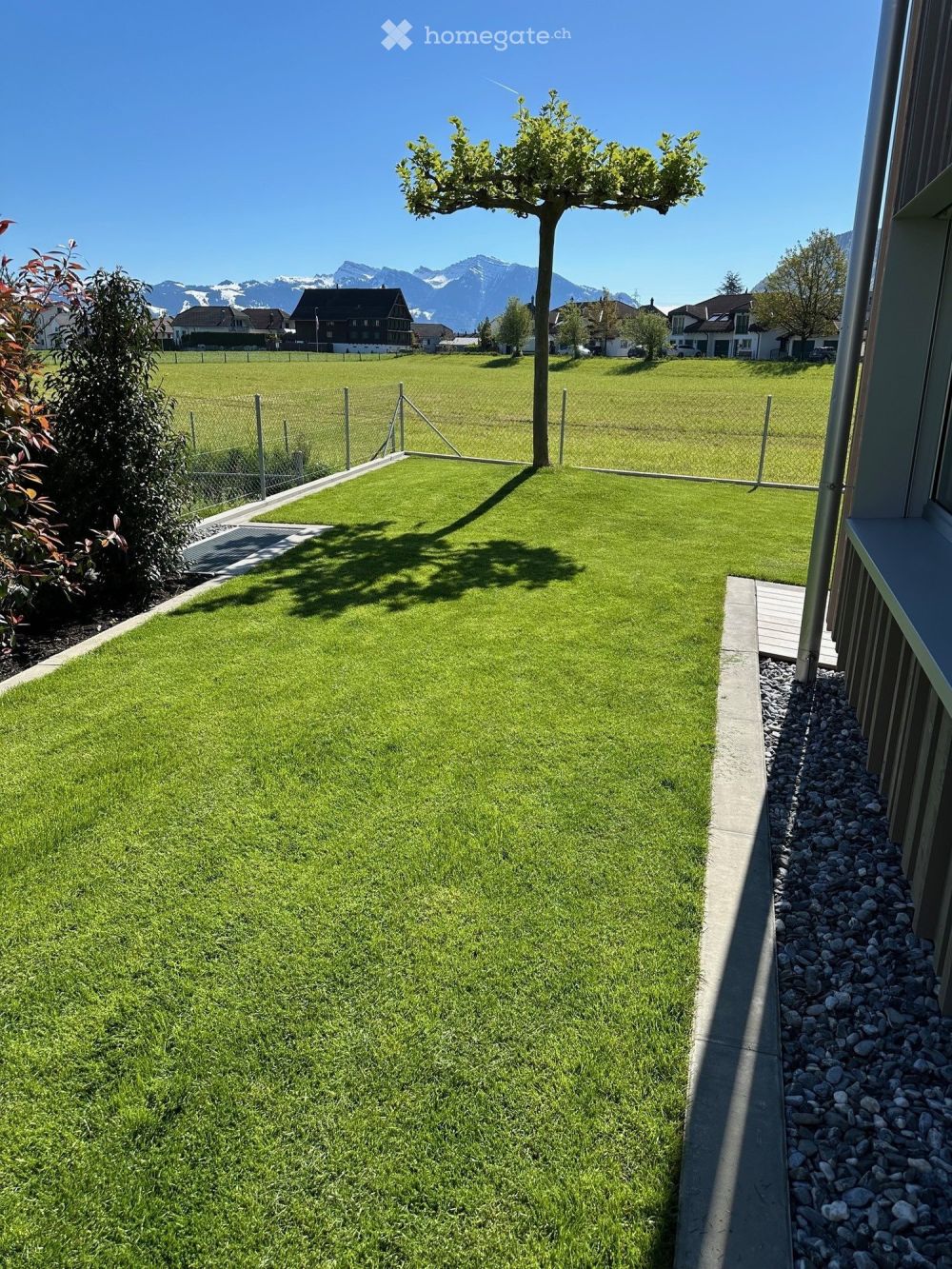 Exklusive 3.5 Zi-Gartenwohnung in Siebnen - Bild 2