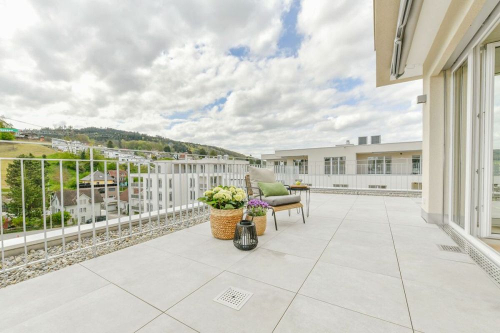 Traumhafte Aussicht I 3.5-Zimmer-Attikawohnung - Bild 1