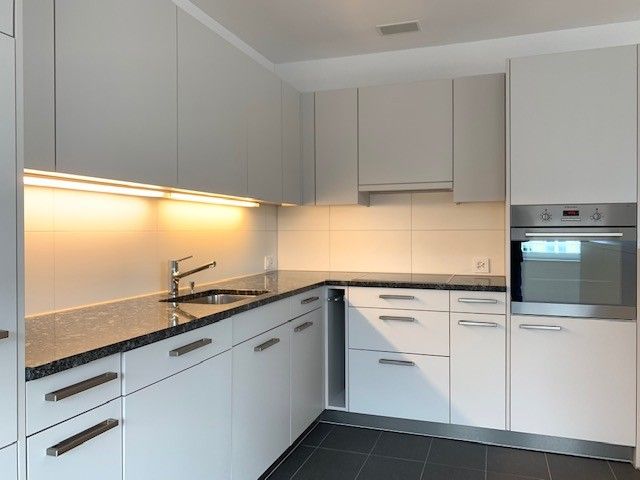 Grosszügige Neubauwohnung mit schöner Loggia - Bild 4