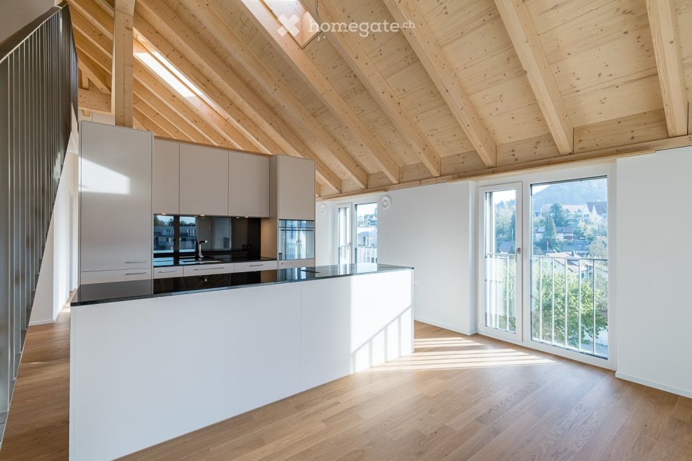 attraktive 4½-Zimmer-Wohnung mit Galerie Erstbezug - Bild 2