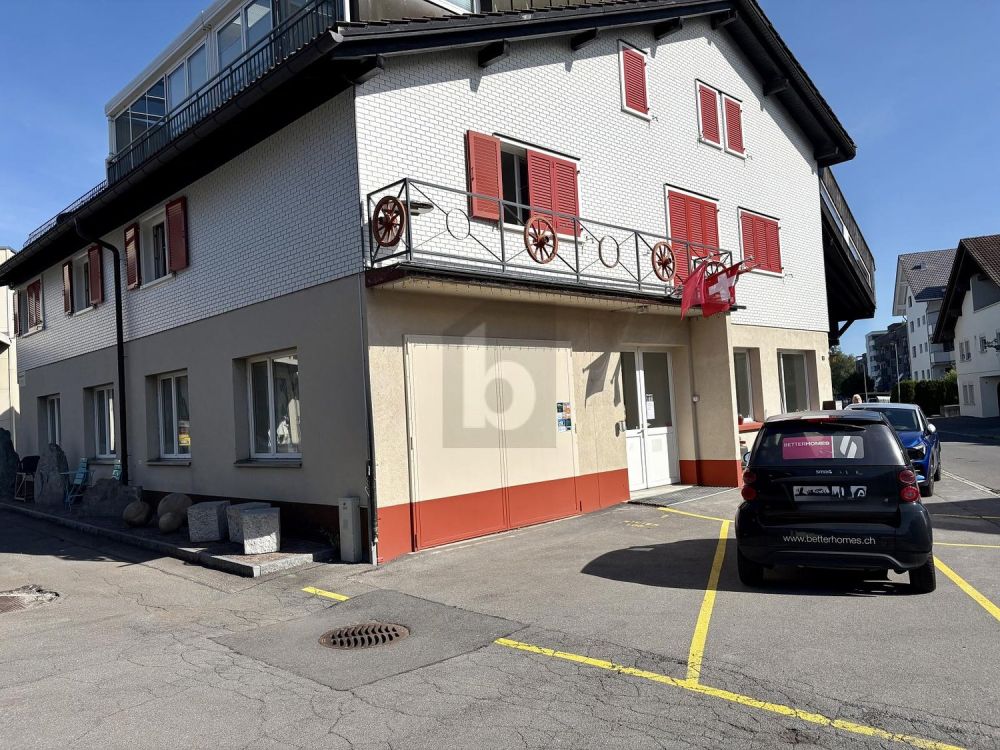 ERSTBEZUG, HOCHWERTIG UND ZENTRAL - Bild 1