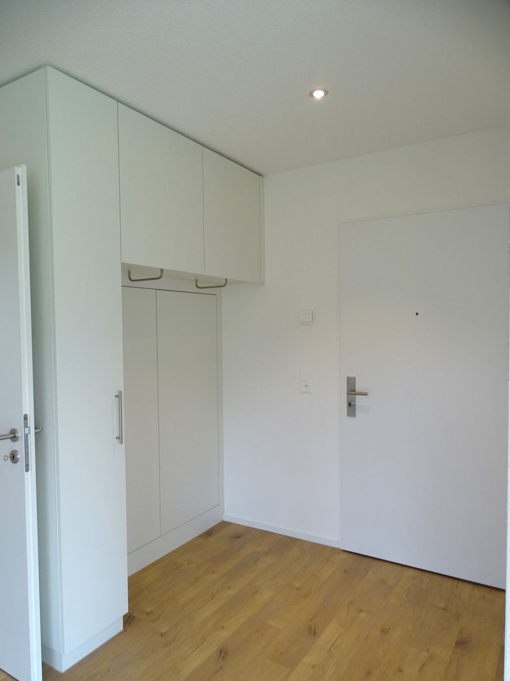 Wunderschöne Neubauwohnung zu vermieten! - Eingangsbereich