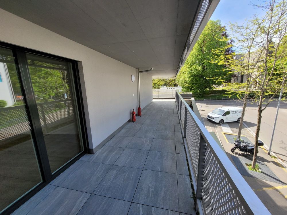 Moderne 2.5-Zimmer-Wohnung mit Balkon - Bild 6