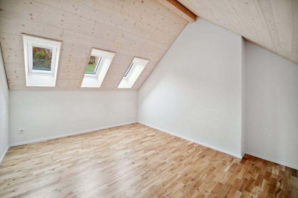 Moderne 4.5-Zimmer-Maisonette-Wohnung - Bild 11